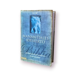 Biblia Devocional Nvi Manantiales En El Desierto Tapa Dura - Nvi